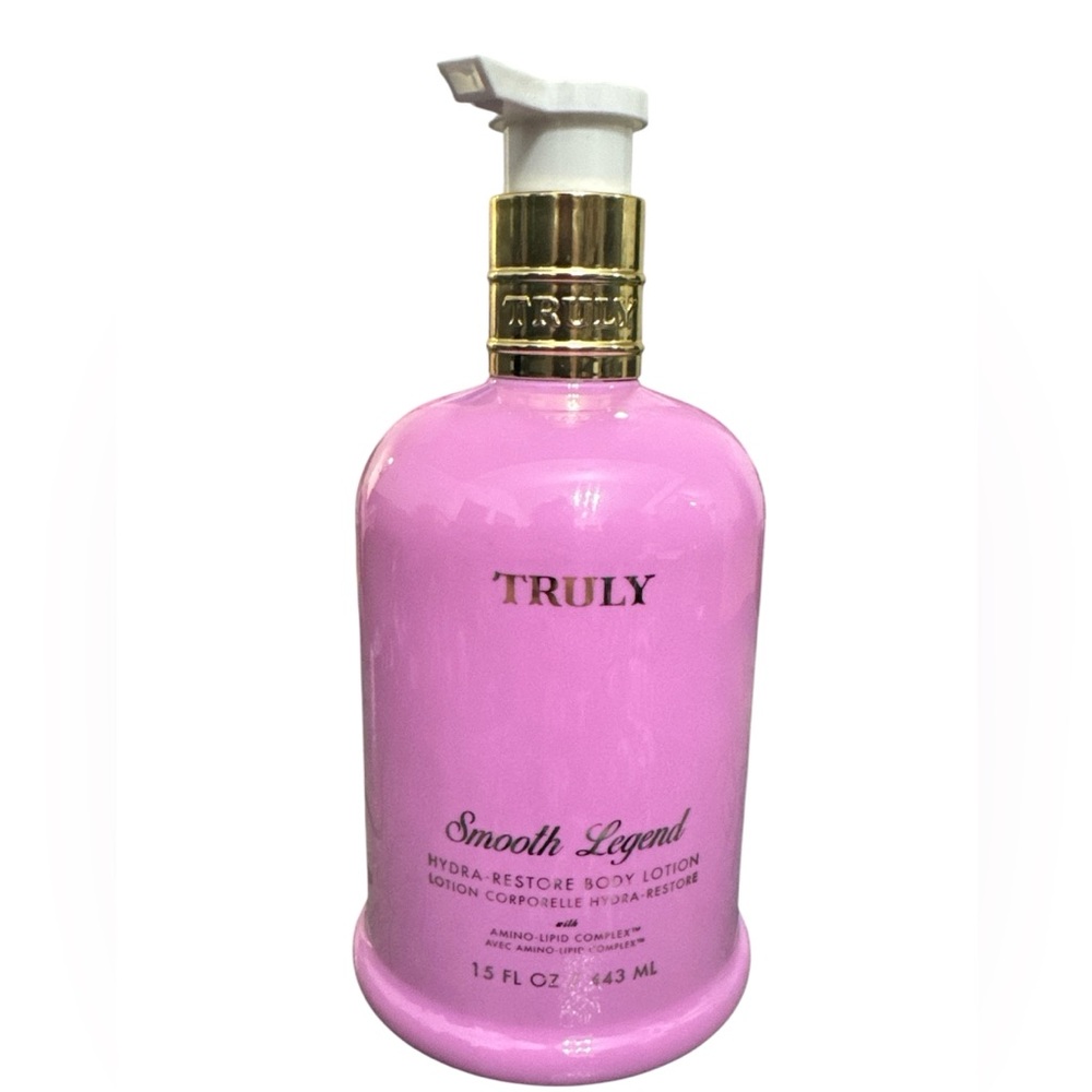 TRULY Smooth Legend  Hydra-Restore Body Lotion NEW!